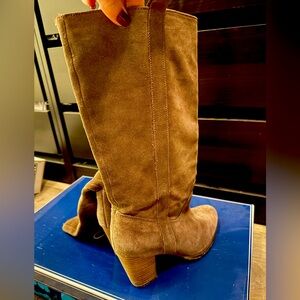 Seychelles Suede Taupe Boots